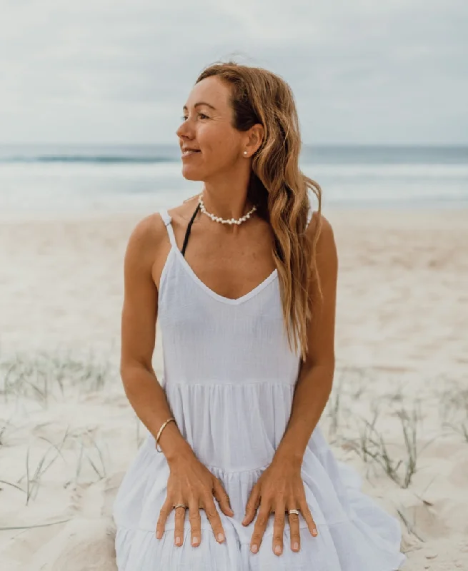 Nina Baby-doll Dress | White Travel unclassified dresses