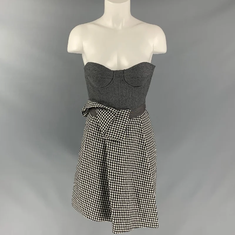 RICHARD NICOLL Size 6 Grey Wool & Cashmere Mixed Fabrics Black & White Dress Neutral tone unclassified dresses RICHARD NICOLL Size 6 Grey Wool & Cashmere Mixed Fabrics Black & White Dress Neutral tone unclassified dresses