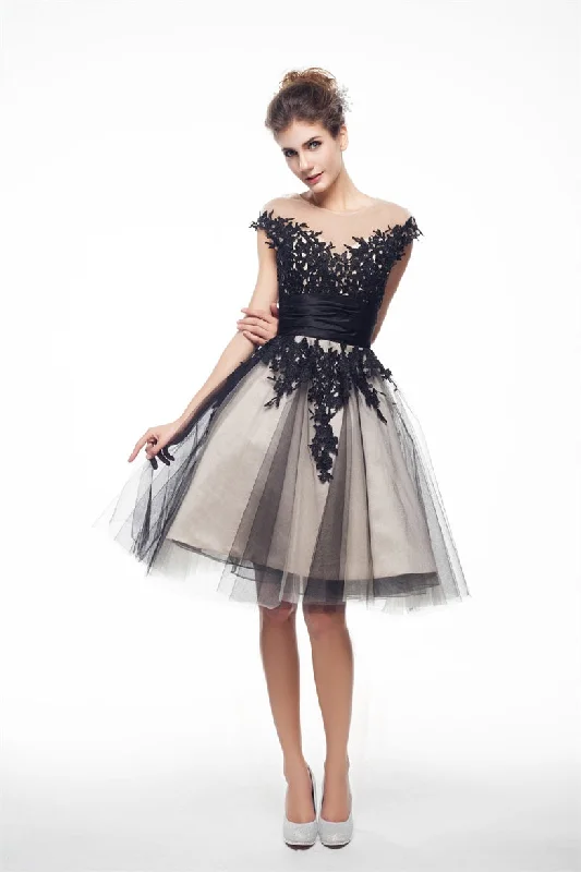 Black and White Lace Short Corset Homecoming Dresses outfit Lace Dress Trend