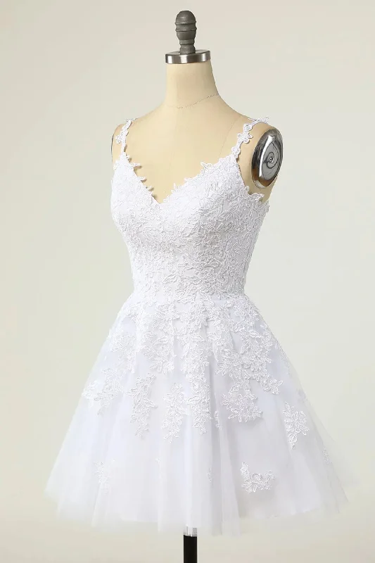 Short A-line V-neck Tulle Lace Backless Prom Dress white Homecoming Dresses Tulle Dress Puff