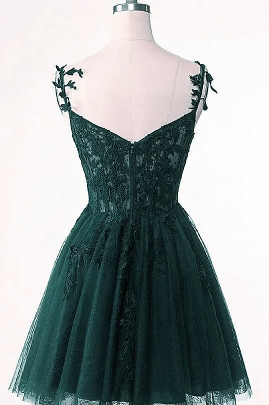 V-Neckline Dark Green Tulle With Lace Short Homecoming Dress, Green Short Prom Dress Vintage Tulle Dress